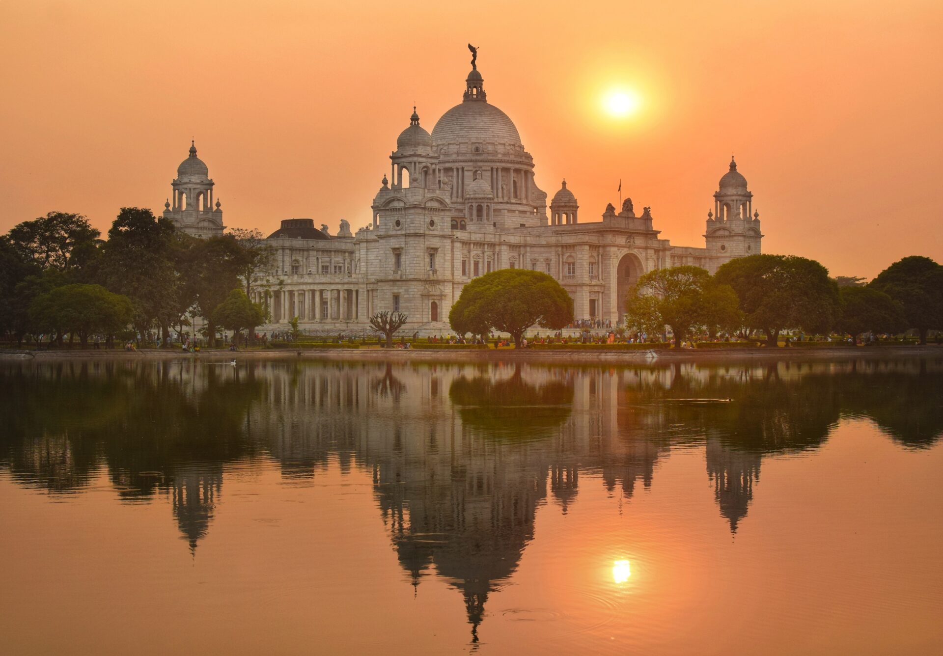 Image of Victoria Memorial in India